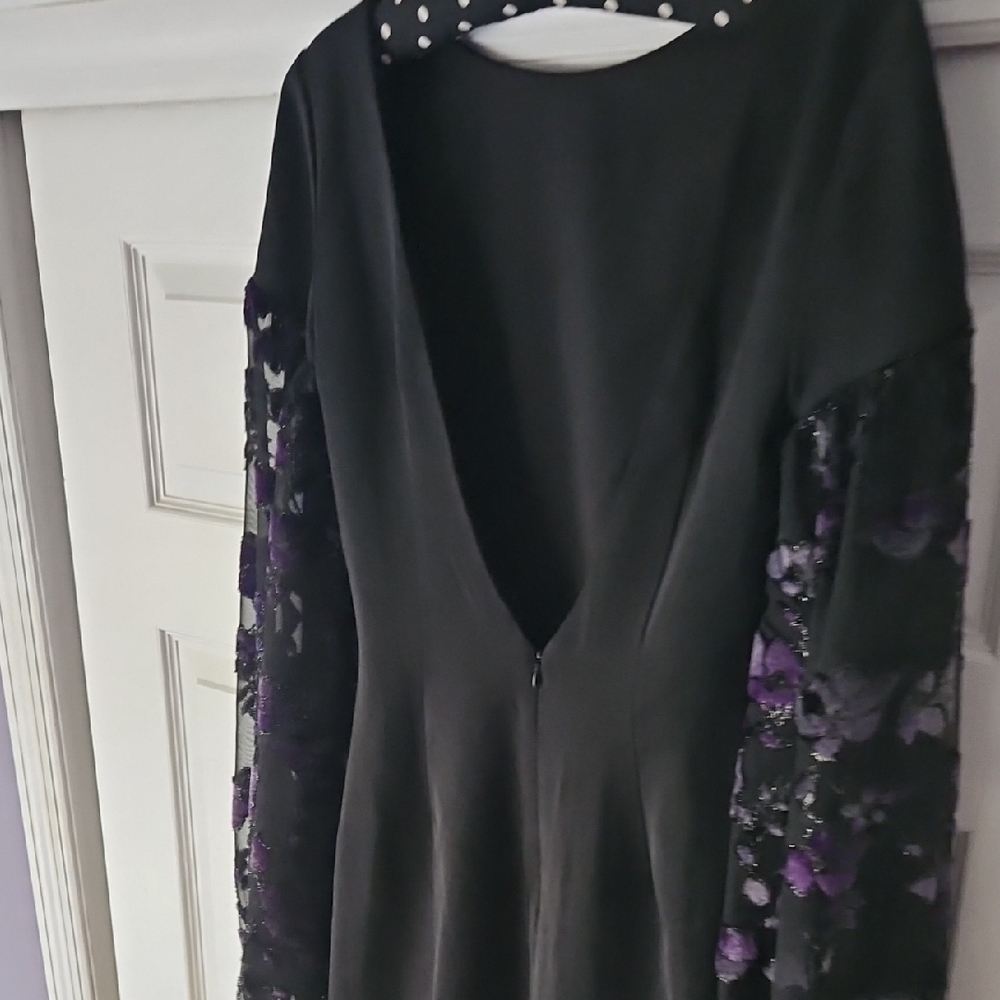 ASILUO Low Back Dress w/ Textured Sleeves